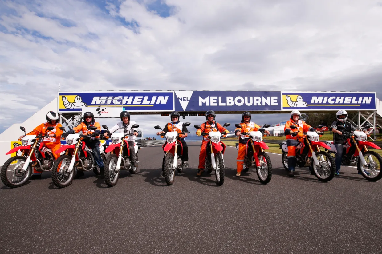 FOR EVENT Race officials L1